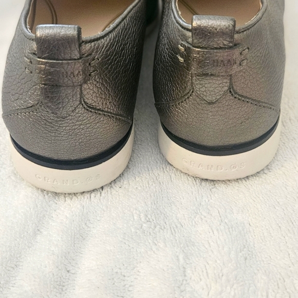 Cole Haan Zero Grand Loafer Women’s 8 US Metallic Silver EUC - Picture 4 of 7